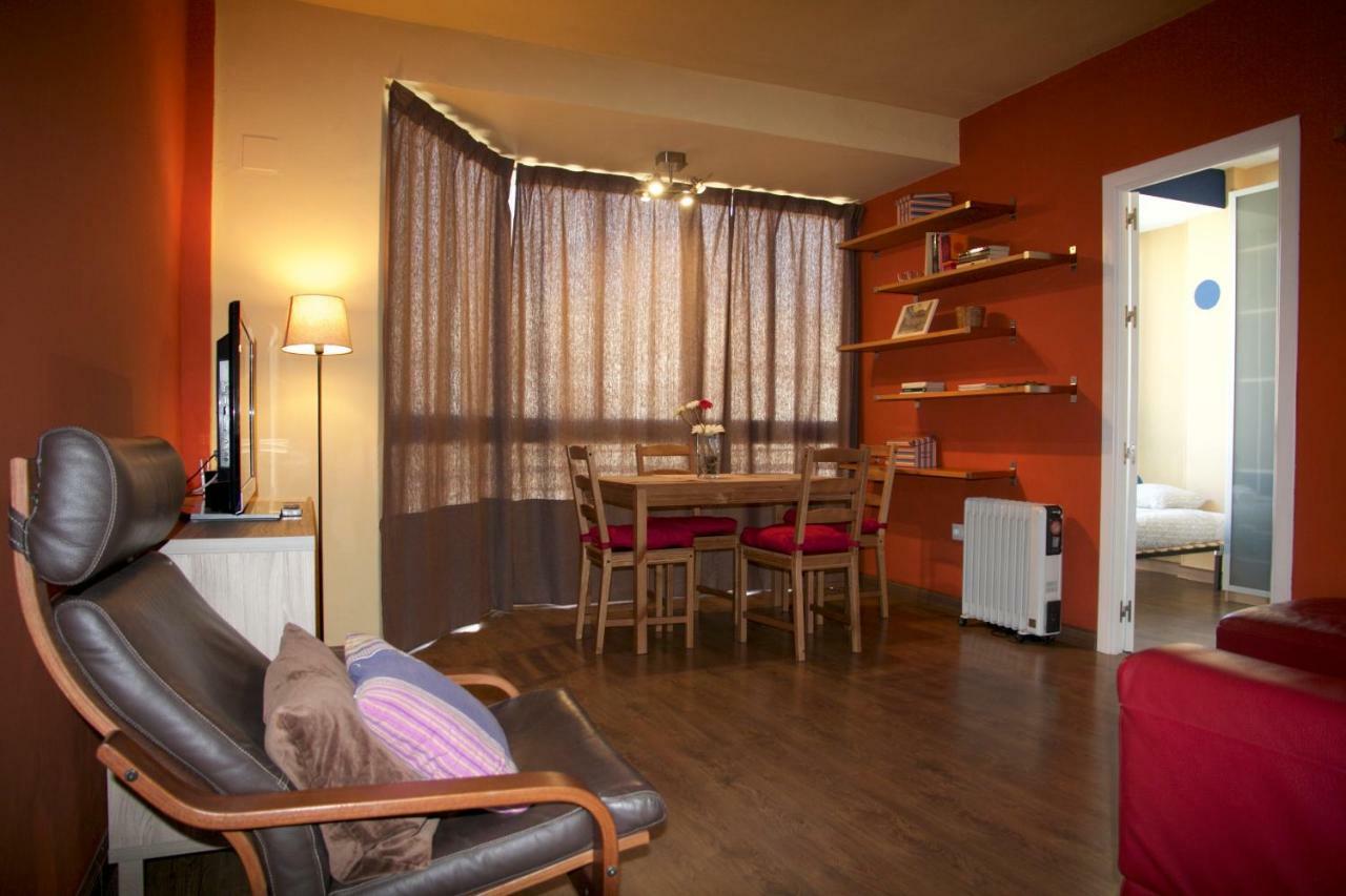 Appartement Apartamento Santa Justa à Séville Extérieur photo