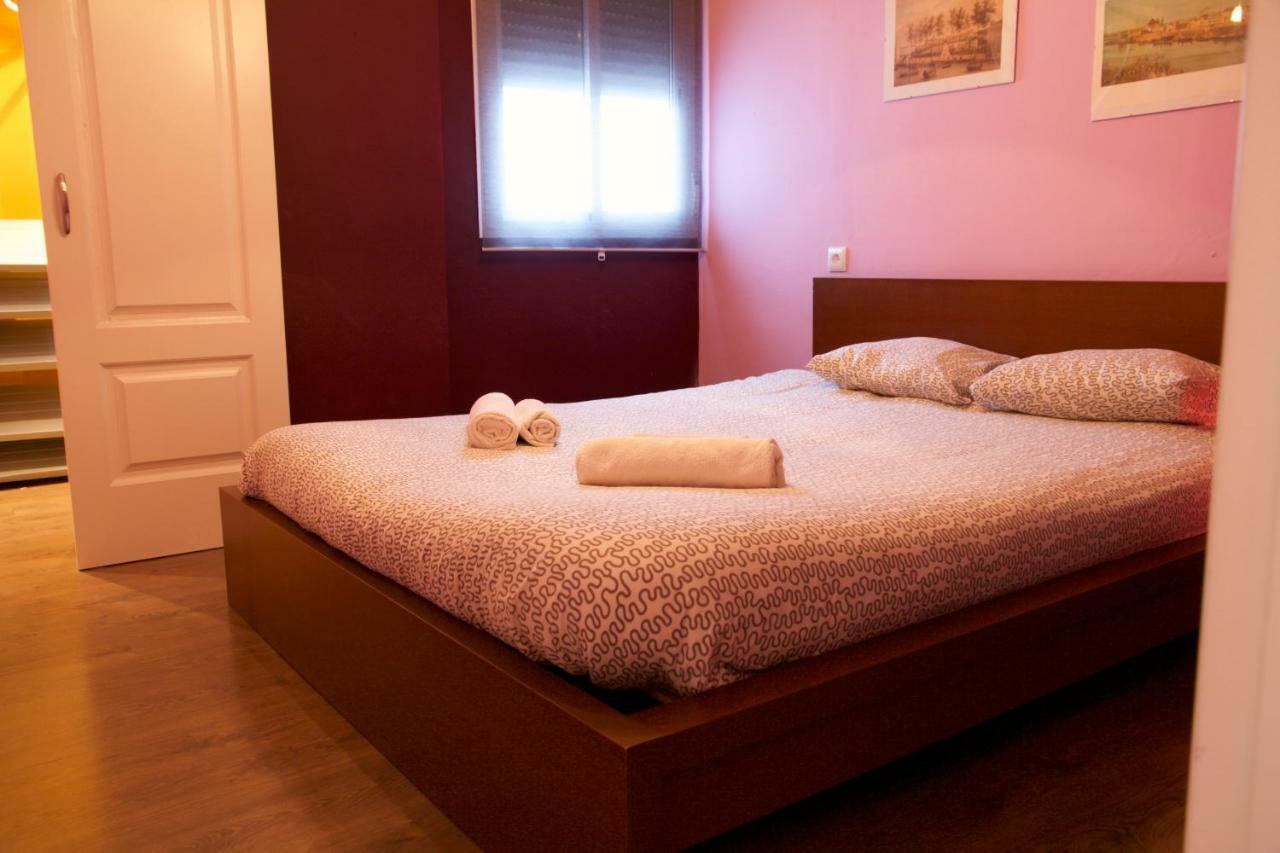 Appartement Apartamento Santa Justa à Séville Extérieur photo